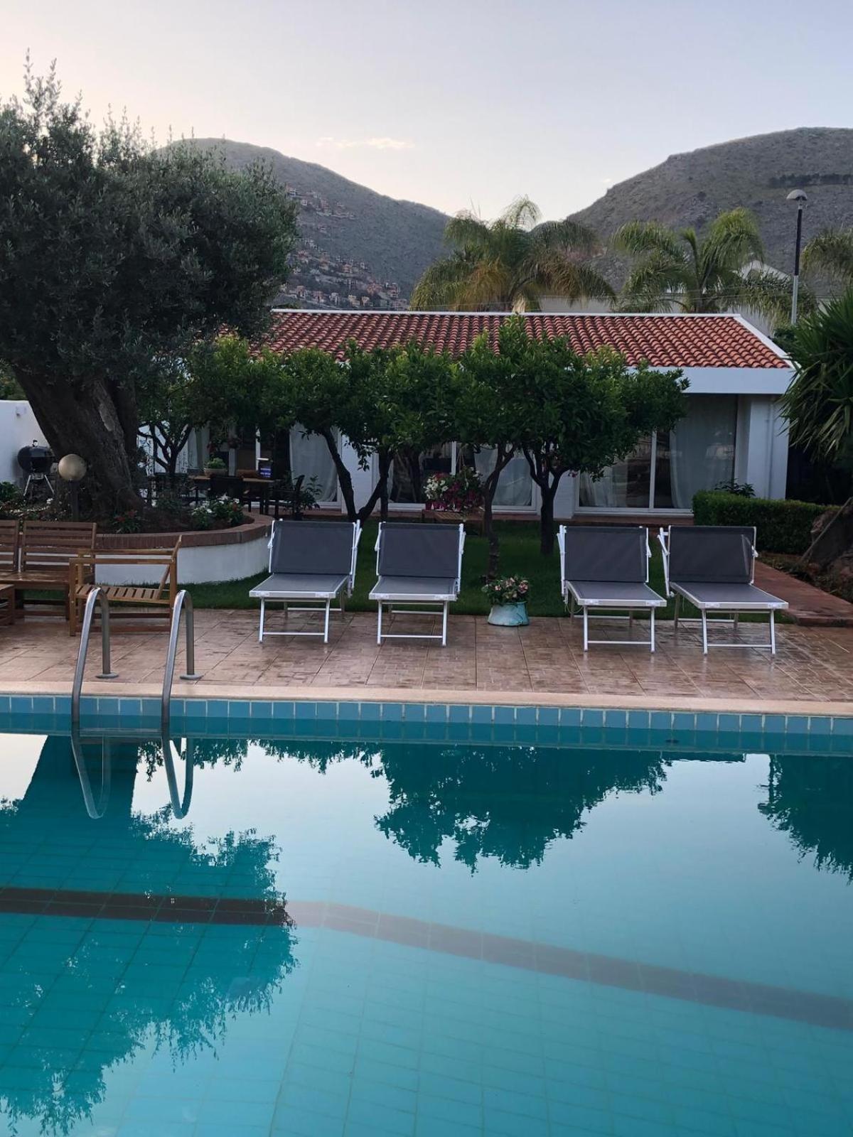 Villa Ribaudo Relax Mondello Bagian luar foto