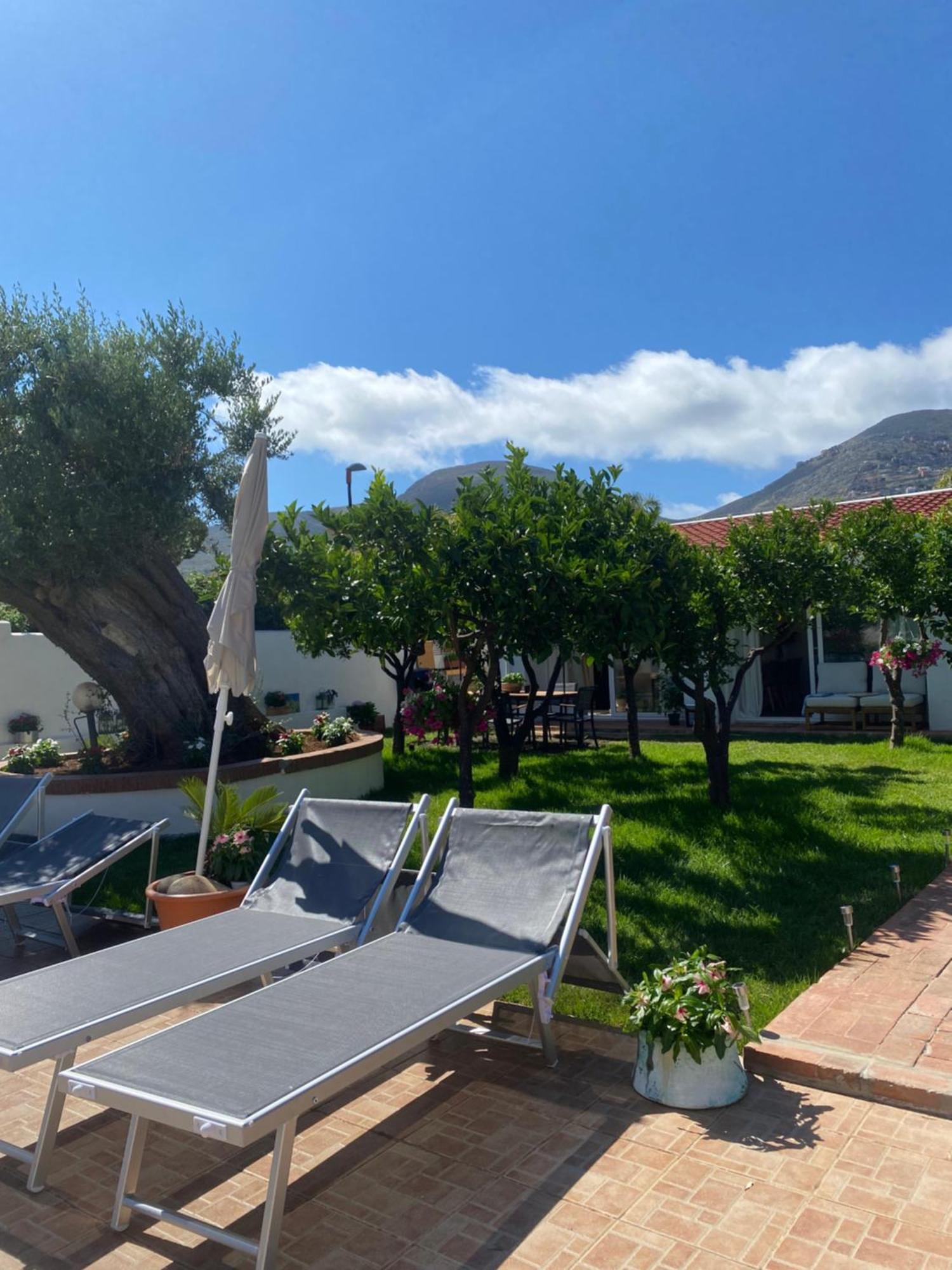 Villa Ribaudo Relax Mondello Bagian luar foto